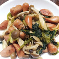 ノリノリ♪♪'s cooksnap of when they made ☆小松菜とウインナーとしめじのソテー☆.