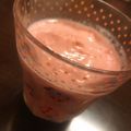 honoka☻'s cooksnap of when they made *✽ひんやり☆いちごみるくスムージー✽*.