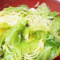 logicmania's cooksnap of when they made キャベツとツナの和風スープパスタ.