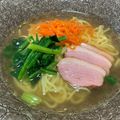 ともみお♪'s cooksnap of when they made 鶏がらスープとって、塩ラーメン（圧力鍋）.