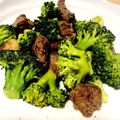 あちゃんぎ's cooksnap of when they made なにこれ美味い！ブロッコリーと牛肉炒め.