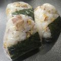 三つ星母ちゃん's cooksnap of when they made 炒り卵とベーコンのごちそうおにぎり.