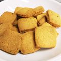 ちかげつんころ's cooksnap of when they made フレッシュハーブ＆チーズクッキー.