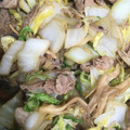 snow012's cooksnap of when they made 白菜の消費に！舞茸白菜オイ炒め♪.