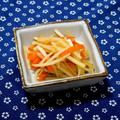 ｍａｒｉ♪'s cooksnap of when they made 大根の皮でマヨゆず胡椒キンピラ.