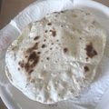 Yokchina's cooksnap of when they made バングラデシュ♡簡単ナン、パラタ.