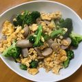 ほのりんママさん's cooksnap of when they made ウインナーとブロッコリーの卵炒め.