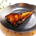 旦那は皿洗い's cooksnap of when they made 居酒屋の味♡つまみ♡マグロのカマ照り焼き.