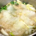 のらむーちょ's cooksnap of when they made 鶏ガラ醤油のみぞれ鍋.
