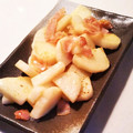あ～ちゃんさ～ちゃん's cooksnap of when they made 簡単★長芋とベーコンのバター醤油炒め.