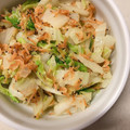 マギリ's cooksnap of when they made 小学生でも簡単！桜えびと白菜の炒め！.