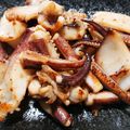 ちぃ5197's cooksnap of when they made イカのニンニク醤油バターソテー.