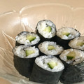 塩じゃけ's cooksnap of when they made かっぱ巻き　きゅうりの細巻寿司.
