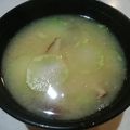 ゆみらんたん's cooksnap of when they made ブロッコリーの茎とじゃが芋の味噌汁.