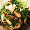 eri1123's cooksnap of when they made 豆苗と椎茸の生姜醤油和え.