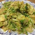 青菜にしおしお's cooksnap of when they made 大量白菜はツナとアンチョビで炒めて食う！.