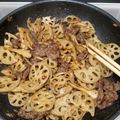 姫太郎610's cooksnap of when they made ★牛肉と蓮根、舞茸のオイマヨ醤油炒め★.