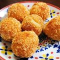おしか＠'s cooksnap of when they made 一口サイズ★揚げないチーズコロッケ.