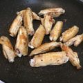 ☆こまっと☆'s cooksnap of when they made クレイジーソルトで鳥の手羽中割焼き.