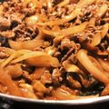Marta's cooksnap of when they made 超簡単美味♡牛肉と玉ねぎのケチャップ炒め.