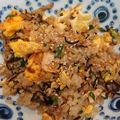precious☆'s cooksnap of when they made リメイク♪余った炊き込みご飯でチャーハン.