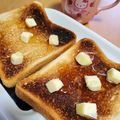 okazakana's cooksnap of when they made トーストに角切りバターを陥没させて♪.