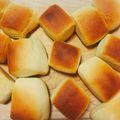 ☆うにうにたろー☆'s cooksnap of when they made レンジ発酵で簡単☆食べやすい＊一口パン.