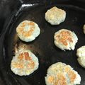 ぱちぱちの日's cooksnap of when they made 離乳食 ✾ 手づかみパクパク！蓮根おやき.