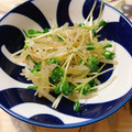 のんべぇヒロ's cooksnap of when they made レンジで簡単！もやしとカイワレのナムル.
