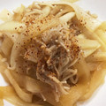 ☆megunyan☆'s cooksnap of when they made 大根とえのき茸ピリ辛炒め.