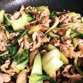 どなこ＊'s cooksnap of when they made チンゲンサイと舞茸のオイスターソース炒め.