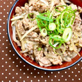 ふたごゆき's cooksnap of when they made 簡単♪節約♪もやし丼.