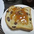 ジョングレ's cooksnap of when they made 〖レーズンパンにピーナッツクリーム〗.