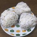 ☆まるゆこ☆'s cooksnap of when they made 超簡単☆ゆかりとじゃこのおにぎり.