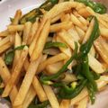 ☆megunyan☆'s cooksnap of when they made 簡単！じゃがいものチンジャオロース風炒め.