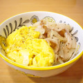 runa10's cooksnap of when they made 豚バラとふわふわ卵の丼☆.