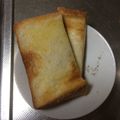 51エリア's cooksnap of when they made ☆冷凍したパンで美味しいトーストの焼き方.