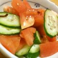 さおりん@料理特訓中's cooksnap of when they made 胡瓜とトマトの塩昆布胡麻ラー油和え.