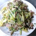 海航's cooksnap of when they made ベーコン入り☆豆苗と白菜の中華風炒め.