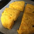 tresjolie's cooksnap of when they made カボチャとおからのスコーン.