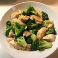 クックDT1DLK☆'s cooksnap of when they made ささみと冷凍ブロッコリーのガーリック炒め.