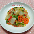 Newチヨコっと♪'s cooksnap of when they made 簡単♪白菜とカニカマ炒め.