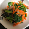 にむばすしゅたーぜん's cooksnap of when they made 簡単に♪小松菜と人参のナムル.