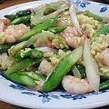 ＲＩＰ's cooksnap of when they made グリーンアスパラとエビ、卵の炒めもの.