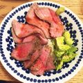 mizuwater's cooksnap of when they made 湯煎で作る柔らかローストビーフ.