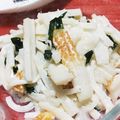 ☆☆あっきん☆☆'s cooksnap of when they made 大根・竹輪・ワカメのわさびマヨサラダ.
