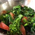 にじゆめa's cooksnap of when they made 菜の花(小松菜もOK)とトマトのゴマ昆布.