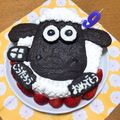 クックGAQ9U0☆'s cooksnap of when they made ひつじのショーン キャラケーキ.