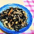 まぶたん's cooksnap of when they made 簡単 ひじきと大豆の煮物.