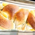 ちびまめママ◎'s cooksnap of when they made アールグレイ★紅茶りんご三つ編みパン.